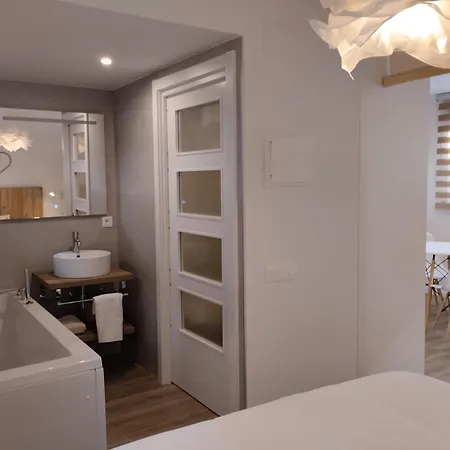 Casas Natura - Centro Apartment Graus